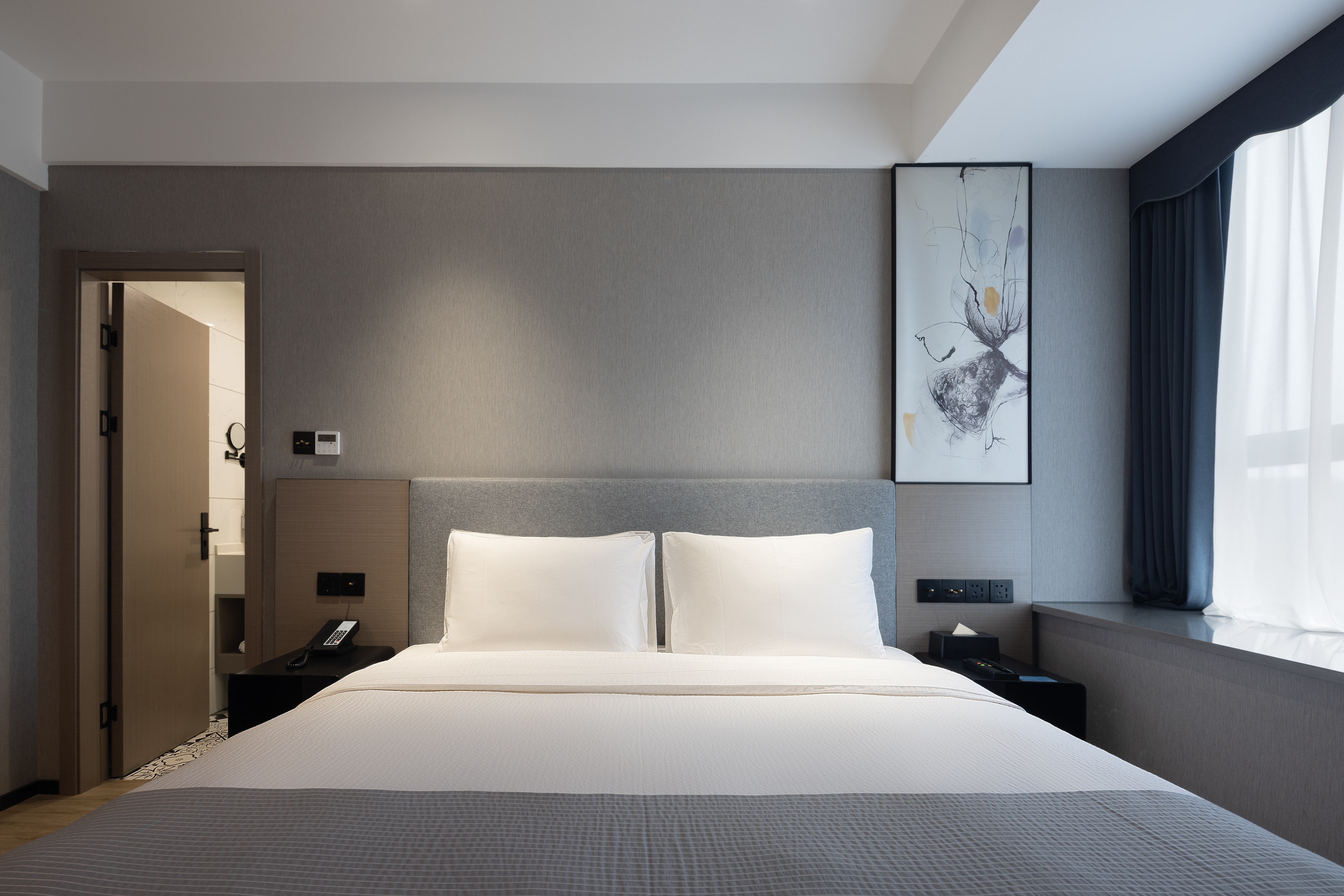 高级大床房（智能马桶+Acca Kappa洗护用品）