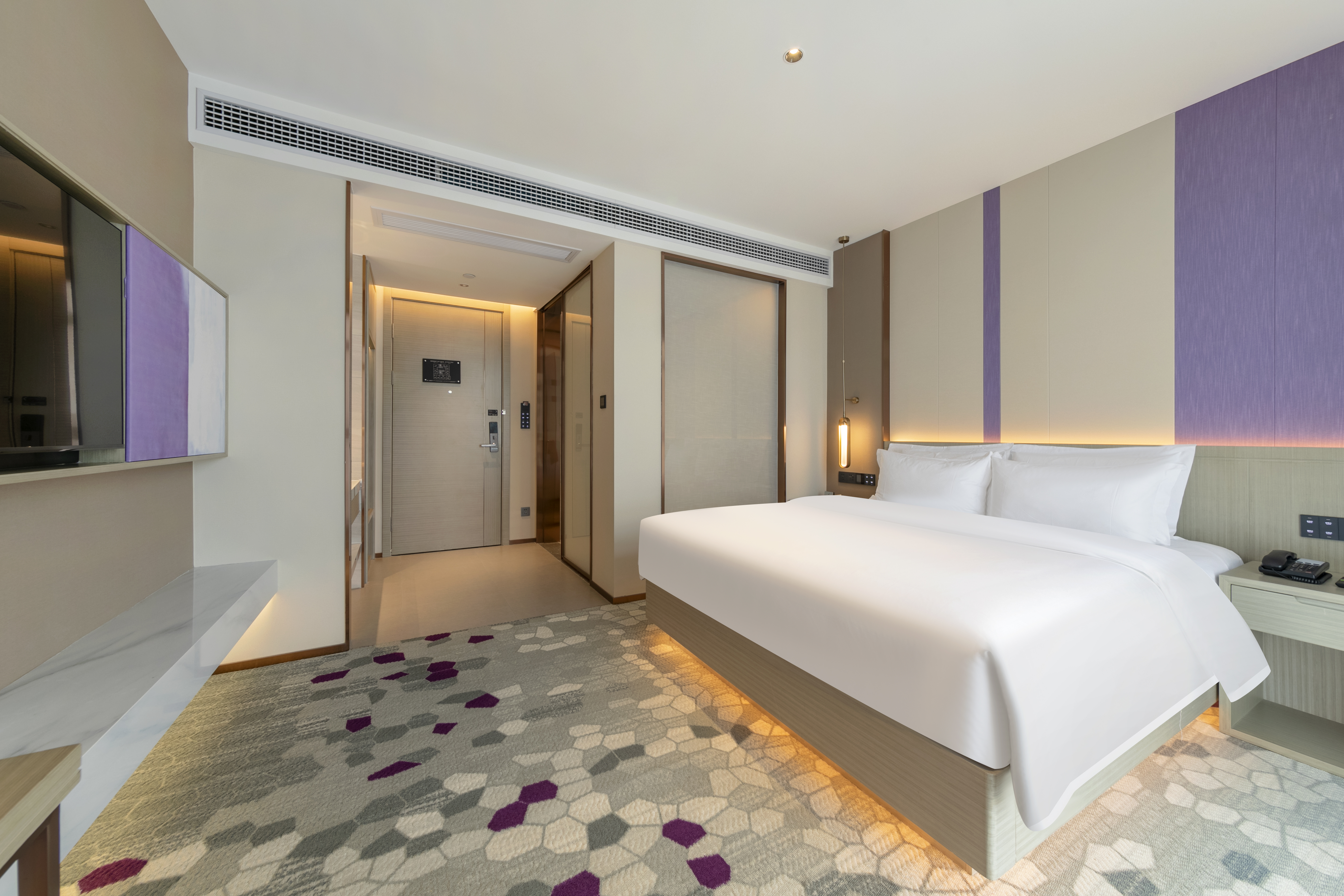 豪华大床房（慕思床垫+智能客控+空气净化器）