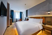 Romantic Season Hotel (Shenyang Middle Street Imperial Palace and Commander Zhang's Mansion) Hoteles en 