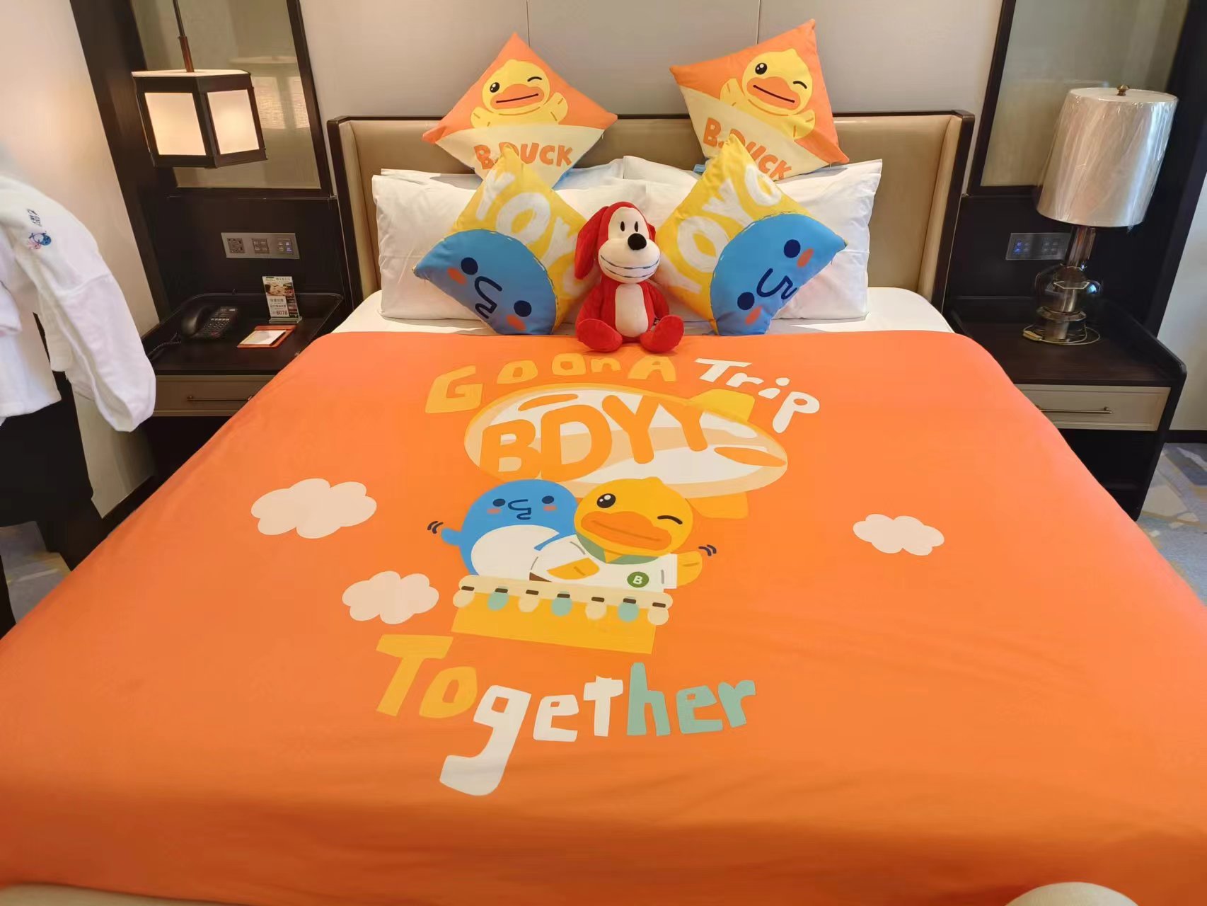 B. Duck小黄鸭亲子套房