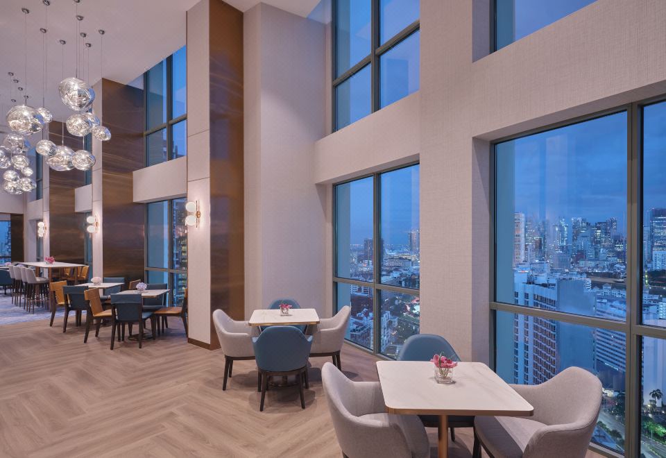 豪华行政特大床房（新装修）