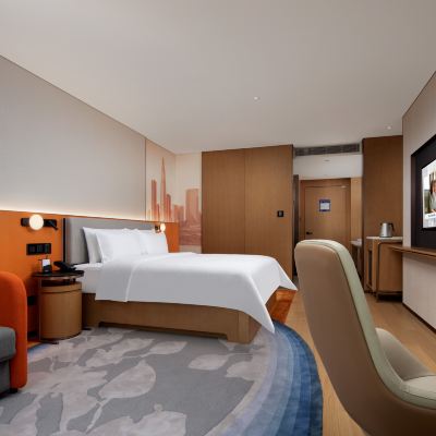 純凈豪華大床房 深圳福田口岸希爾頓歡朋飯店優惠