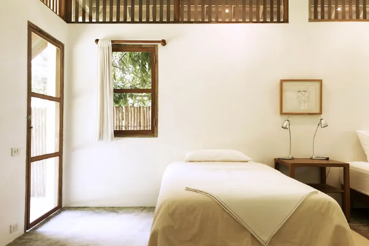 Curly Cottage