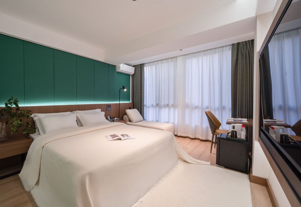 甄選温馨大床房（智能客控）