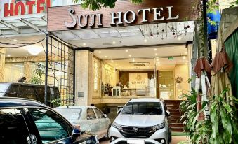 Suji Hotel