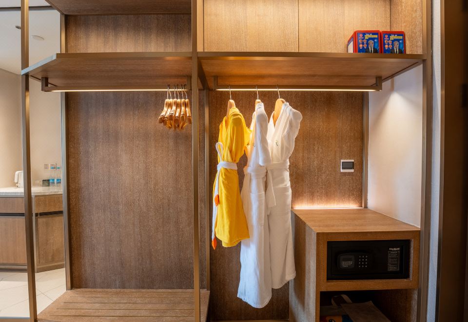 小黃鴨主題正海景大床房