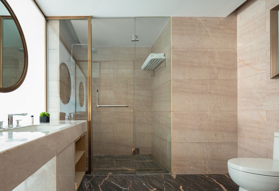 豪华双床房丨静音全景落地窗+智能客控+金可儿甜梦之床