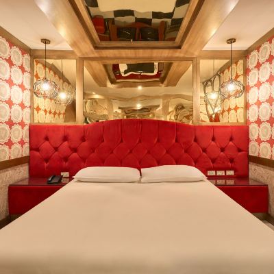 Deluxe Room Victoria Court Escarpment Promo Code