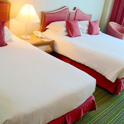 Bilik Keluarga Superior Kupon Grand Palace Hotel