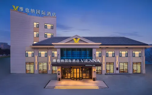 Vienna International Hotel Zhoukou Taikang Stadium County government branch
