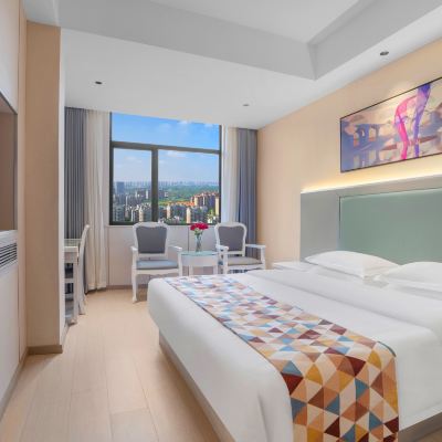 雅緻大床房 雲之行大酒店（昆明機場店）優惠