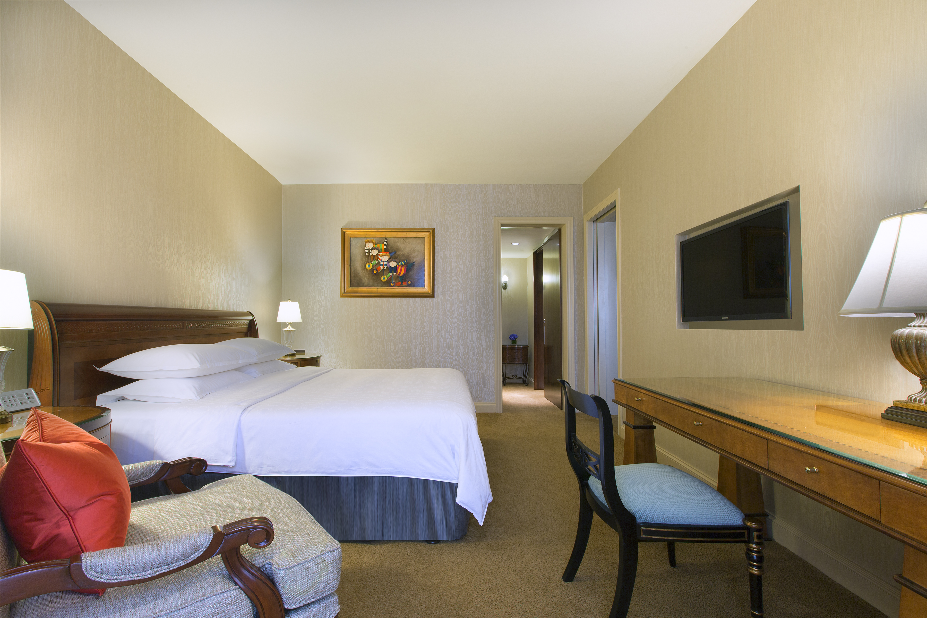 行政酒廊礼遇, 1 卧室套房, 1 张特大床, 高楼层