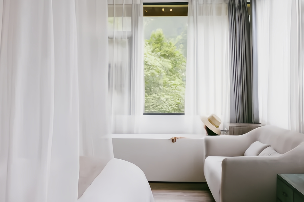 伴山·峡谷羣峯豪华套房「遥望山景+舒适好眠+私人浴缸」