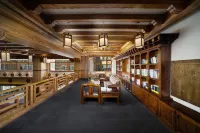 La Garry Snow Dragon Manor Resort（Potala Palace Branch）