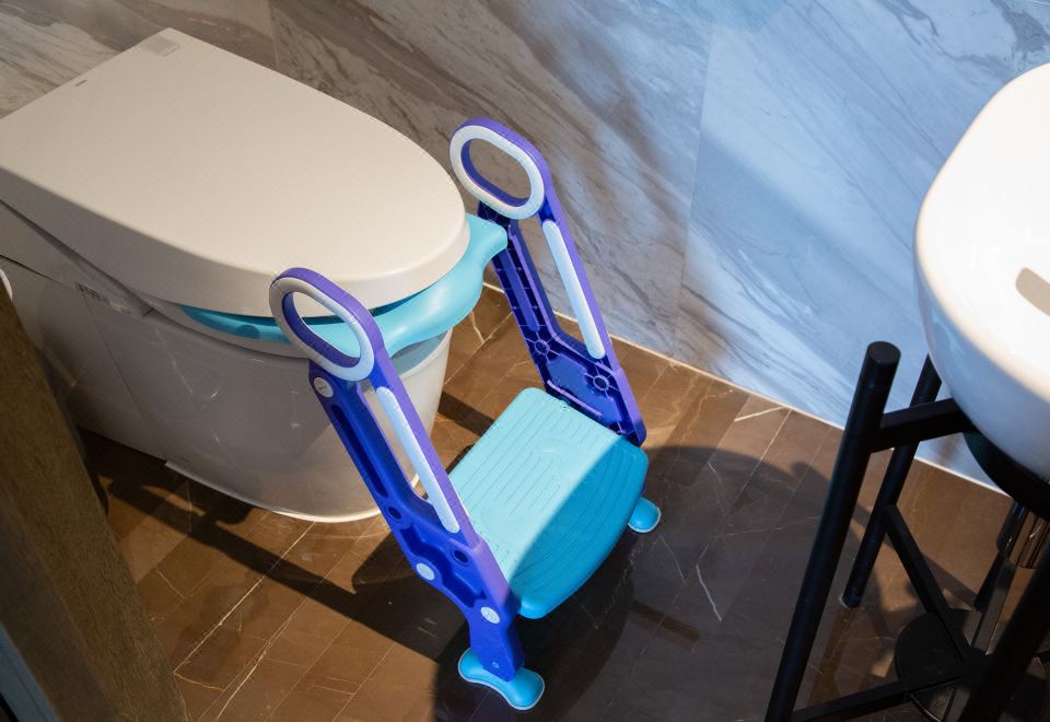 Park Hyatt HangzhouUltraman Family Room