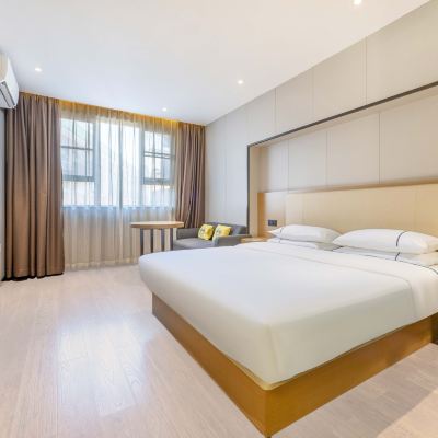 高級大床房（採光通透） 城市便捷飯店（廣州石溪地鐵站琶洲會展店）優惠