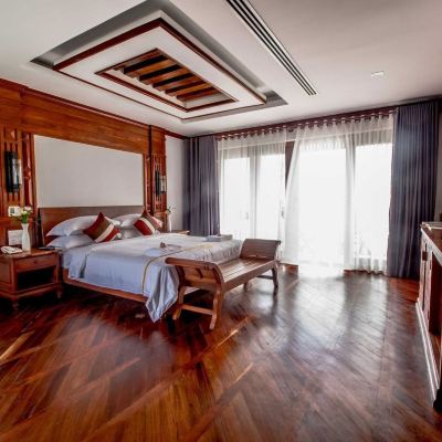 Deluxe Double with Balcony City View The Night Hotel Promo Code