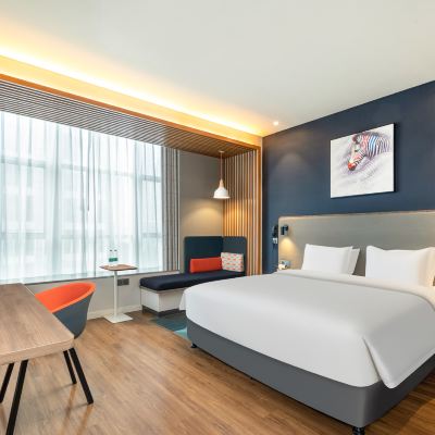 高級大床房（慢回彈護頸記憶枕+投屏電視） 杭州濱江星光大道亞朵飯店優惠