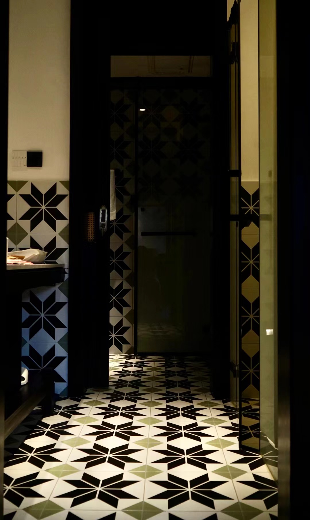 秋兰-豪华榻榻米房