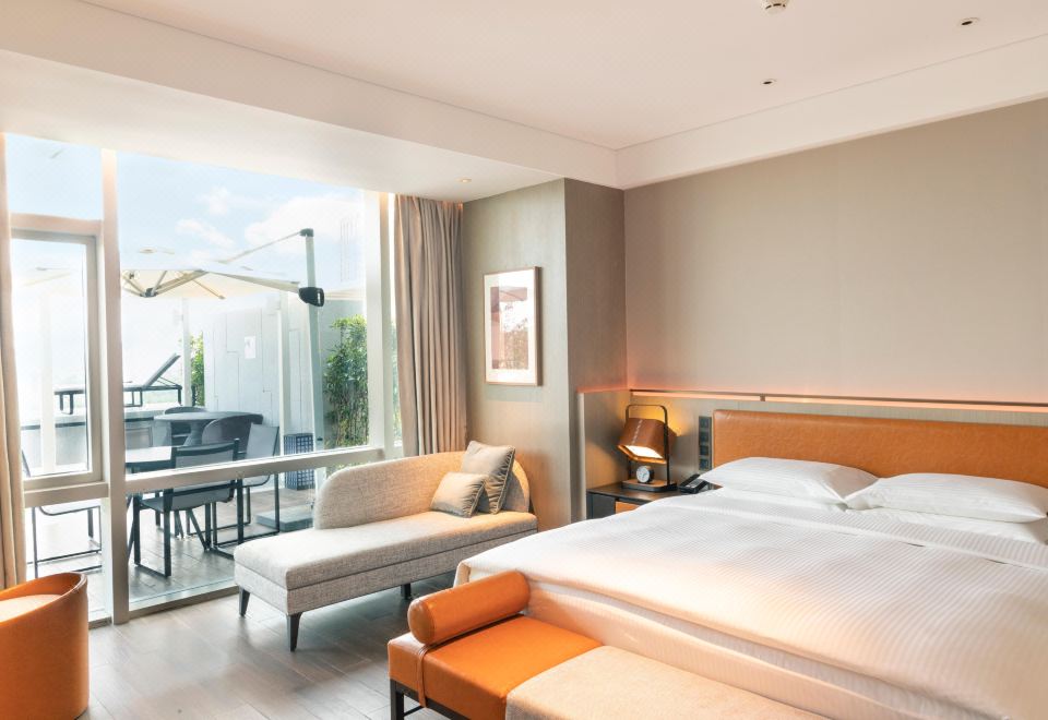 湖景花园大床客房