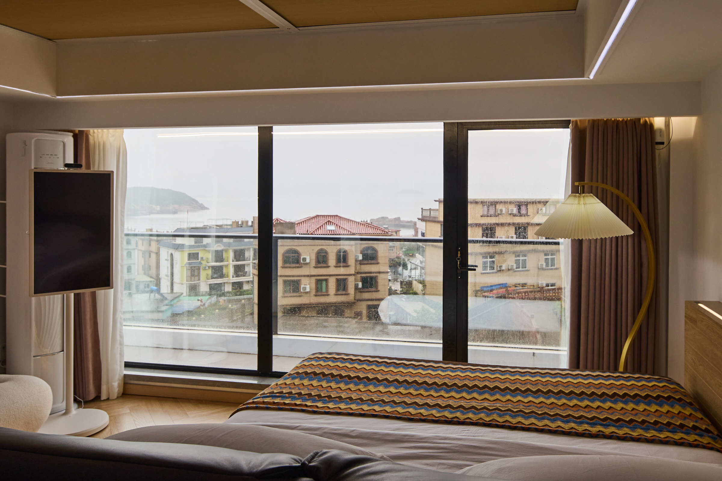 等风·豪华景观大床房『智能马桶+乳胶床垫+移动电视』