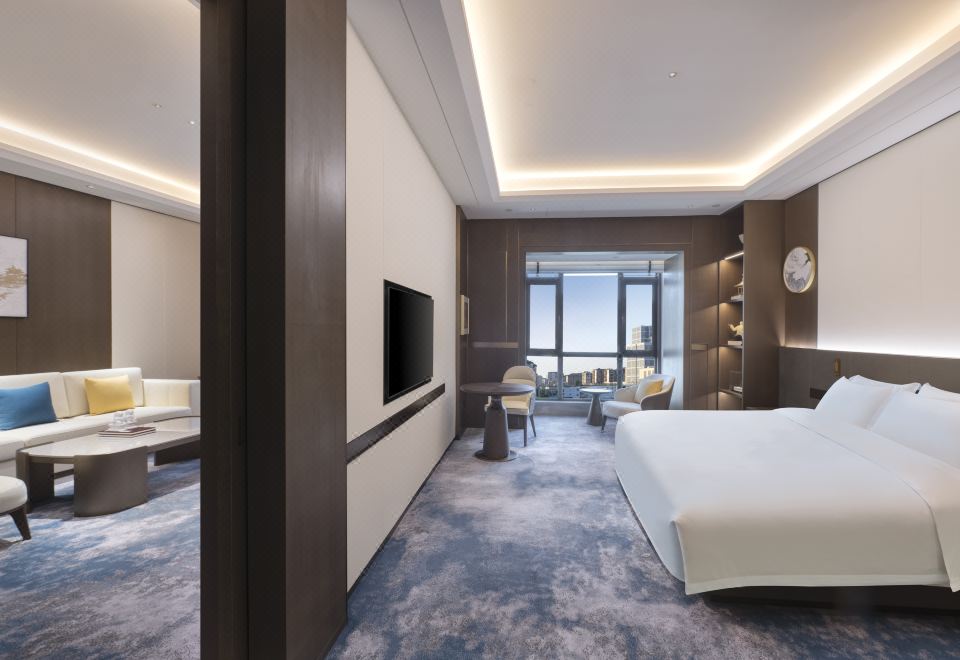 單臥套大床客廳