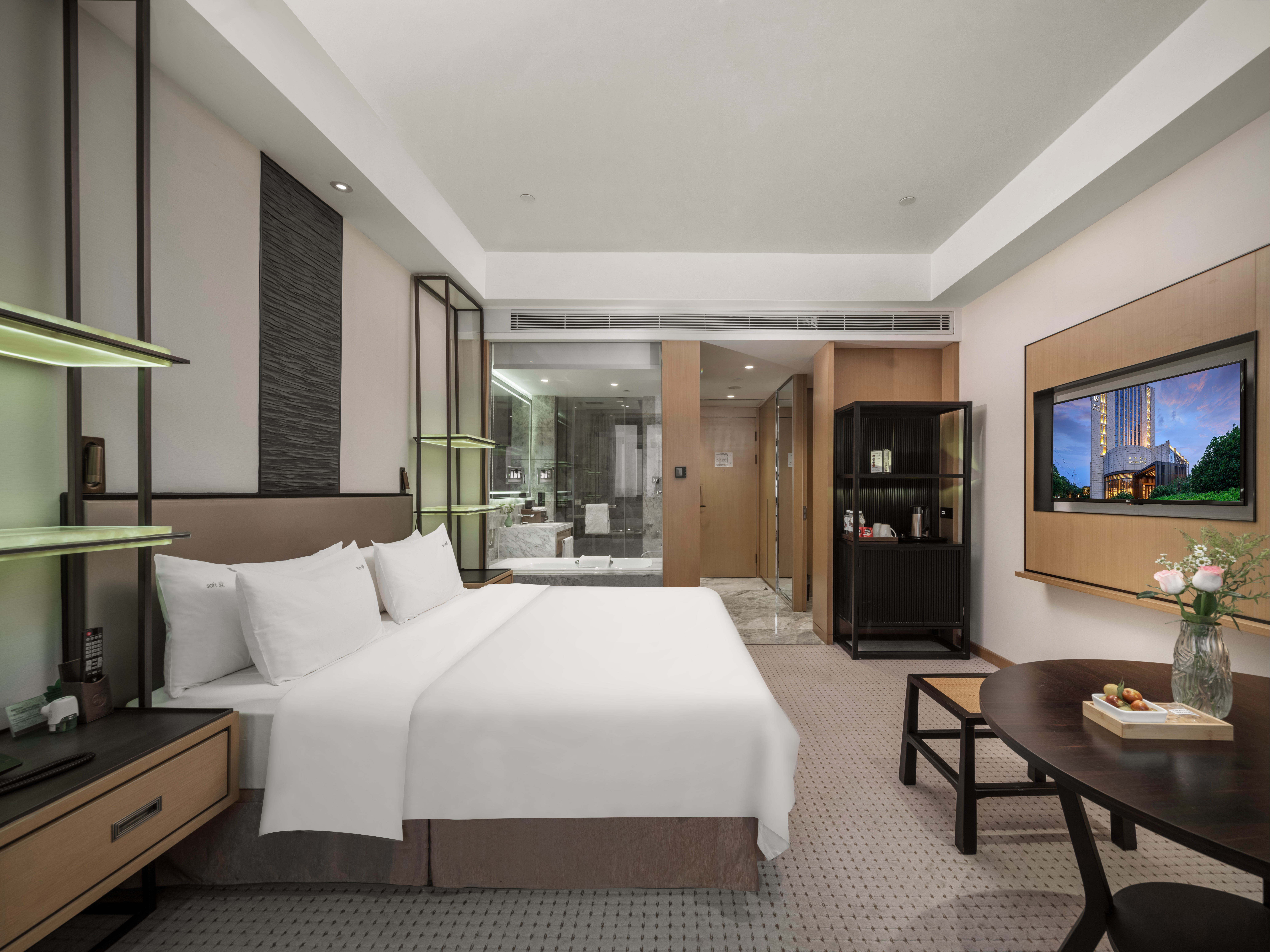 揽湖行政大床房