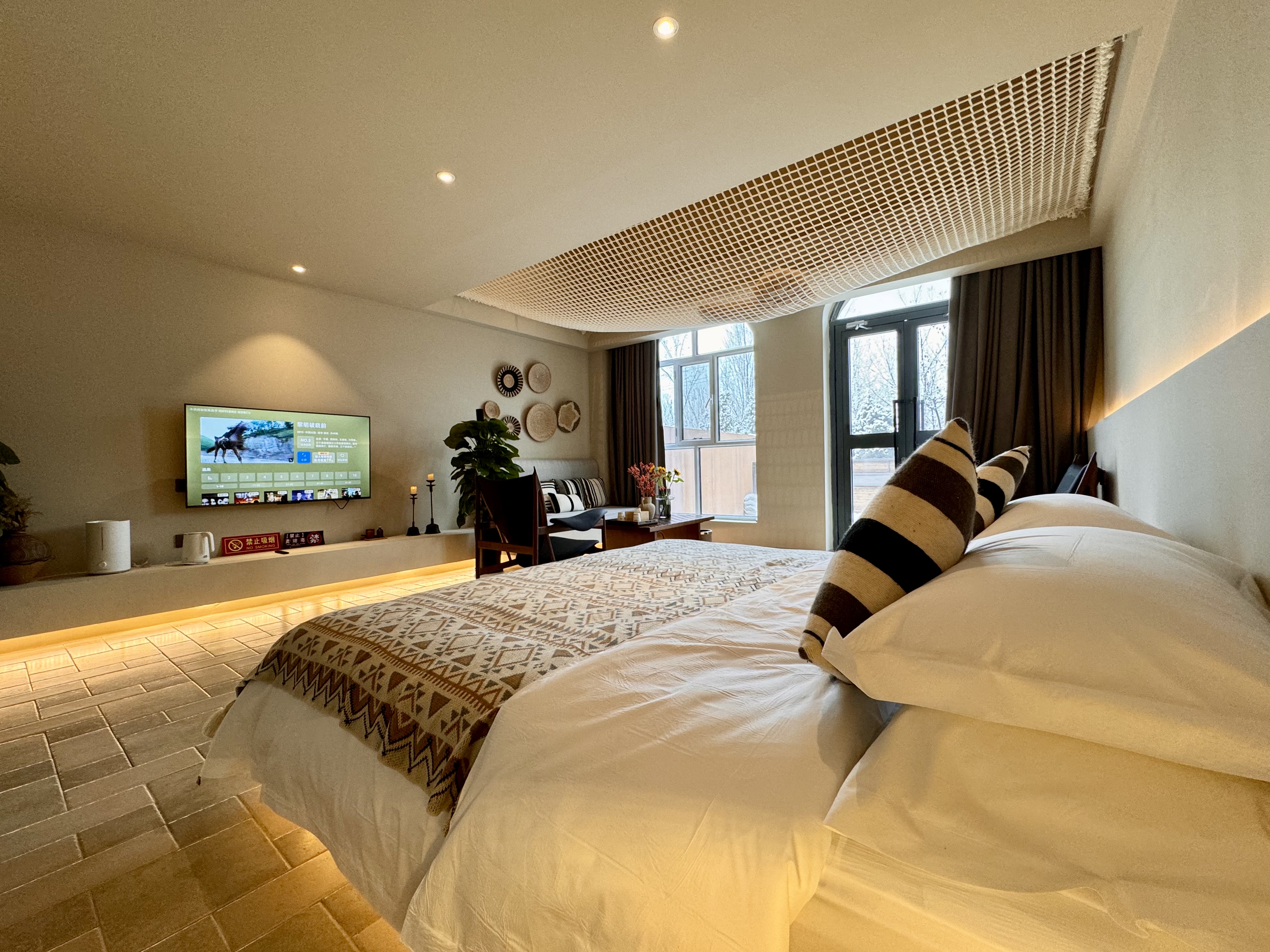 温馨套房（智能助眠乳胶床垫+深度睡眠）