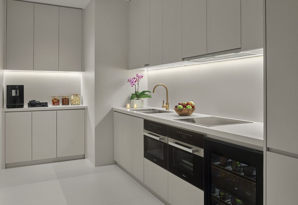 The Singapore EDITIONEDITION Penthouse, 1 Bedroom Presidential Suite, Top Floor