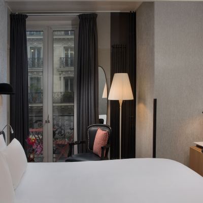 陽台標準間 巴黎歌劇院市郊NH飯店優惠