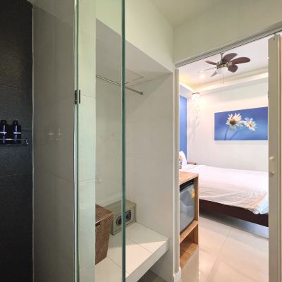 ห้องสแตนดาร์ด มีระเบียง รหัสโปรโมชั่น เดอะ สนัก แอร์พอร์ตเทล