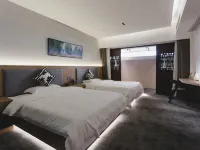 Tongyin Hotel Hotels in Pingwu