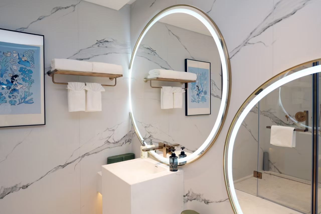 Changbaishan Hotel星空主题亲子房