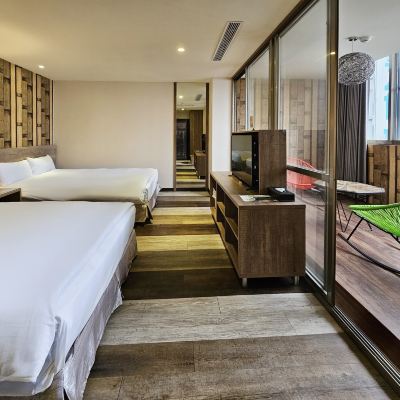 奢華四人房 樂亞香草藝術旅店優惠