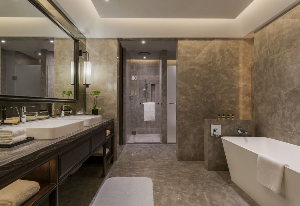 Hyatt Regency Xi'anSilk Road Theme Family Room