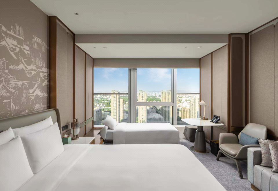 豪华家庭房（一大一小床）