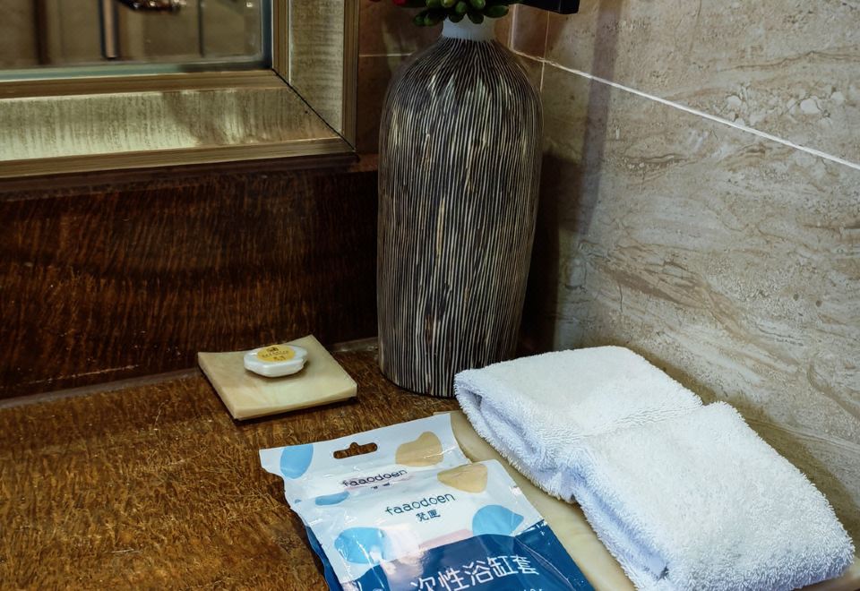 豪华温泉双床房