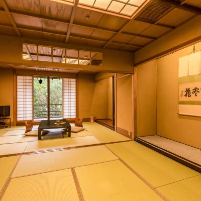 【禁煙】スタンダード和室2間 内風呂なし 湯快リゾート 山中温泉 よしのや依緑園〈会席タイプ〉 クーポン