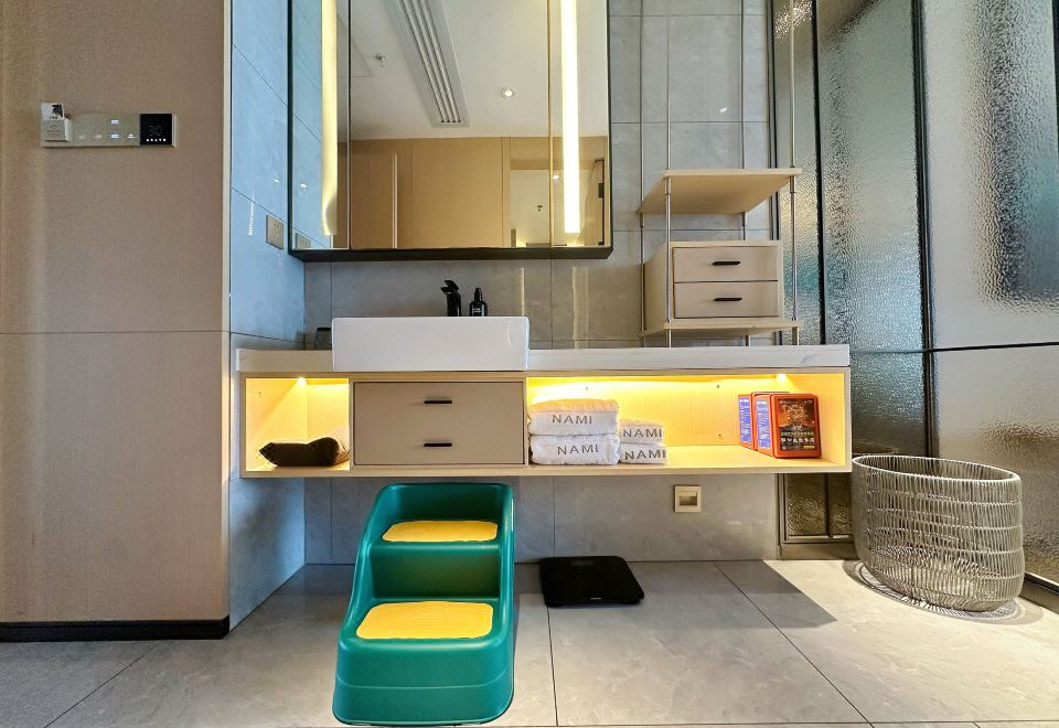 【恐龍樂園】親子大床房