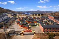 Xingqiong Mijing Quality Hotel (Lenghu Town) Hotele w: 