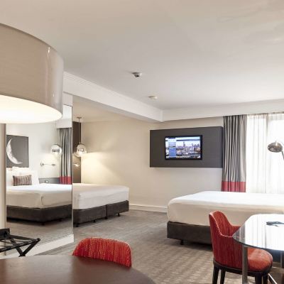 Deluxe Suite (1 King 2 Single or 2 King) Pullman Melbourne Albert Park Promo Code