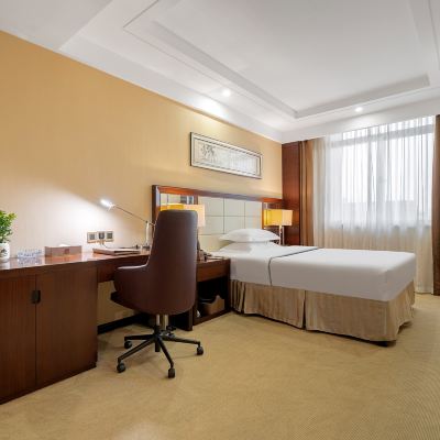 雅緻大床房 龍凈廈門飯店（高崎國際機場店）優惠