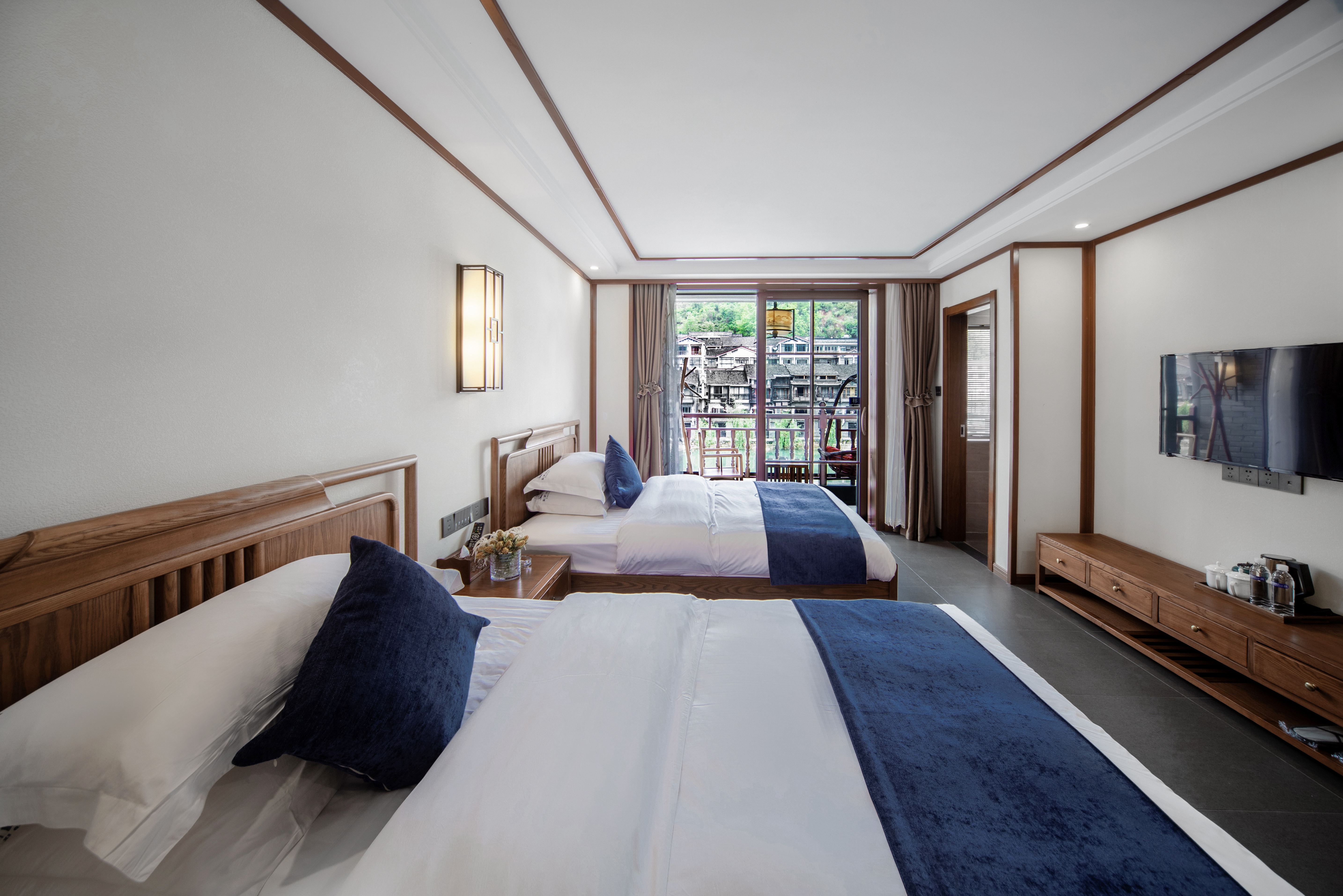 Mingchan River-View Balcony Twin Room-Large Space