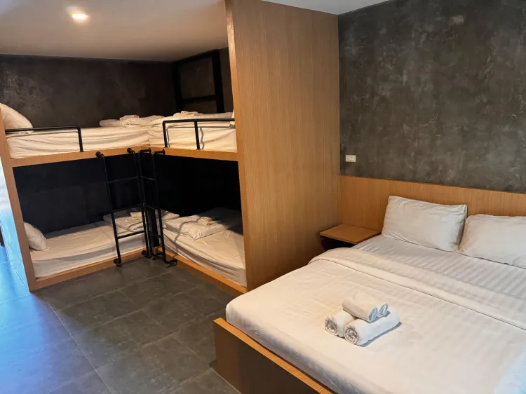 ห้องแฟมิลี่ (6 pax)