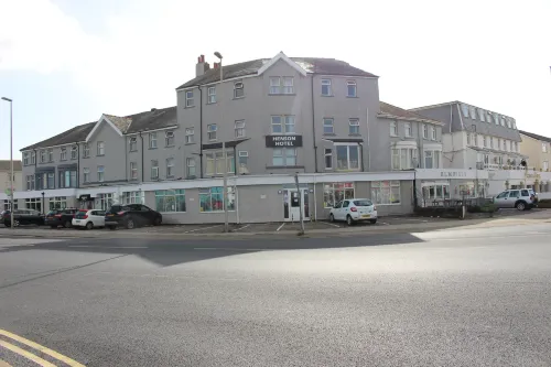 Henson Hotel