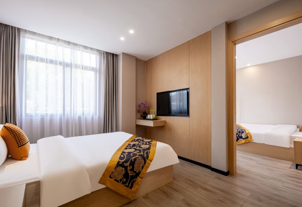 海景别墅三室六床房