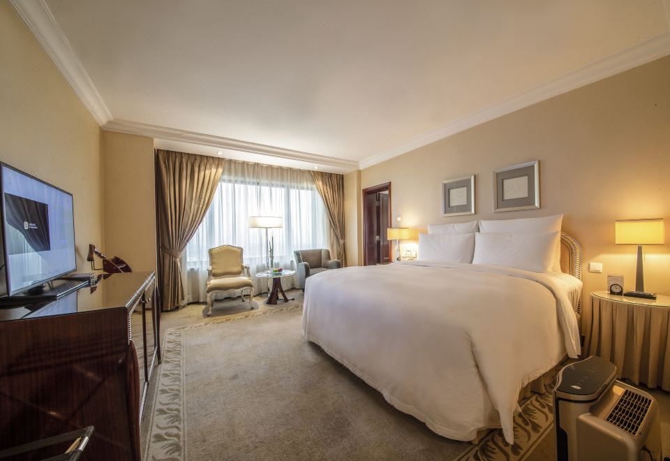 VR主題商務豪華大床房（觀影+遊戲）