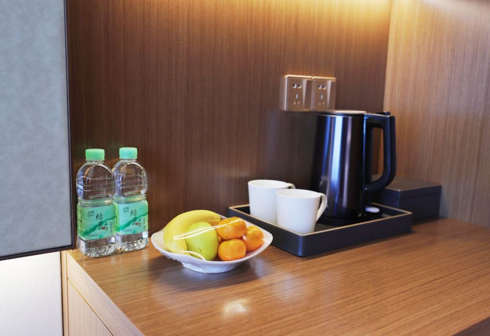 商务双床房（舒眠床垫+贵妃椅+自动窗帘）