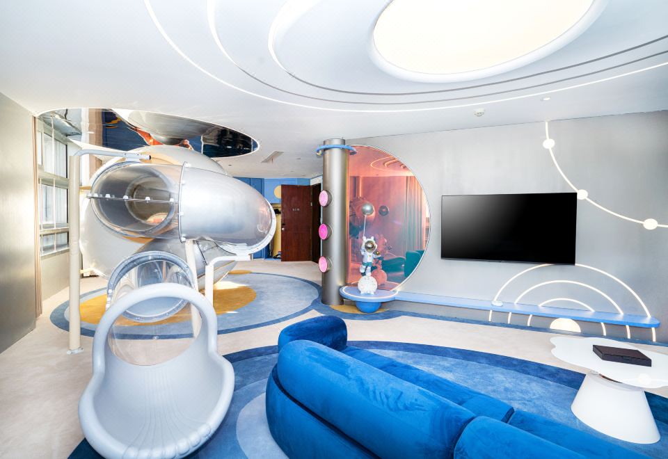 InterContinental NanjingStarry Sky Themed Family Suite