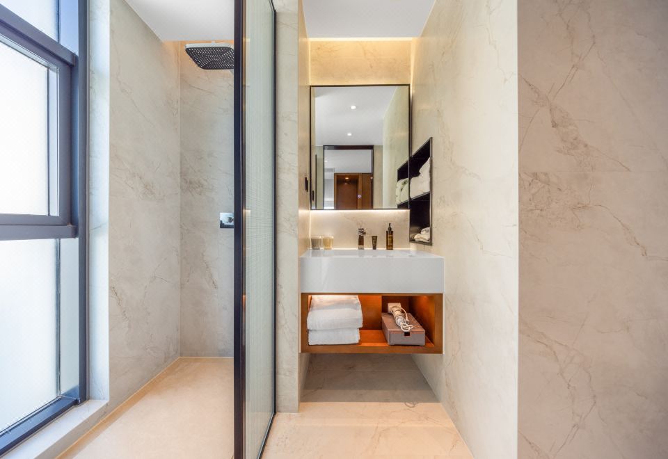 UrCove by Hyatt Beijing Tiantan Hospital Advanced Business ParkDeluxe Family Room